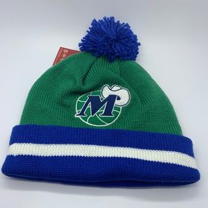COPY - Mitchell & Ness Maverick NBA Beanie hat